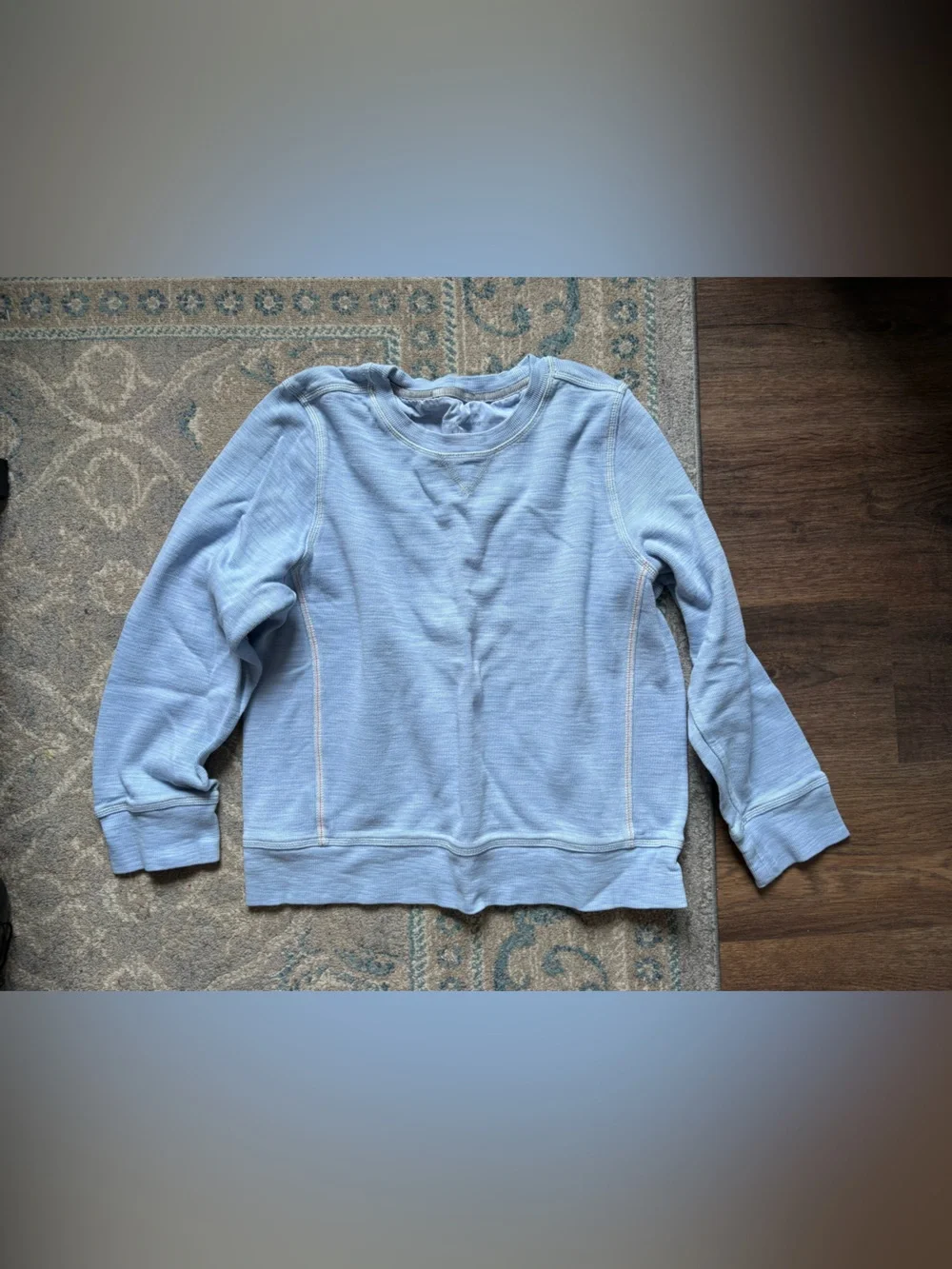 Tommy Bahama Light Blue Crewneck Sweatshirt